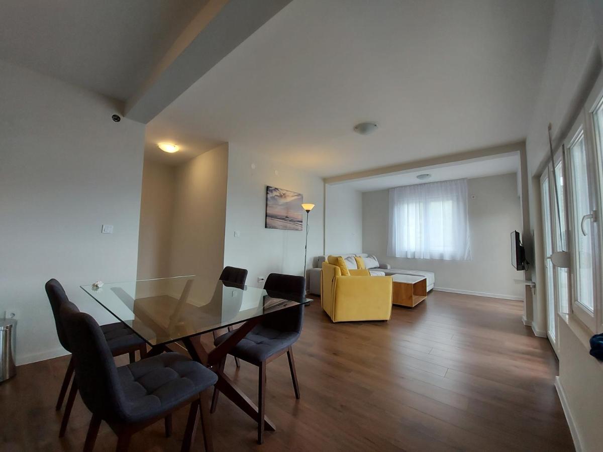 Halcon Apartments Kotor Exterior photo